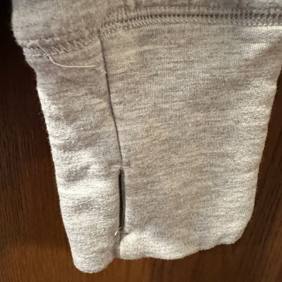 Aerie OFFLINE Grey Long Sleeve Turtleneck Sweatshirt Women's Medium - Picture 2 of 5